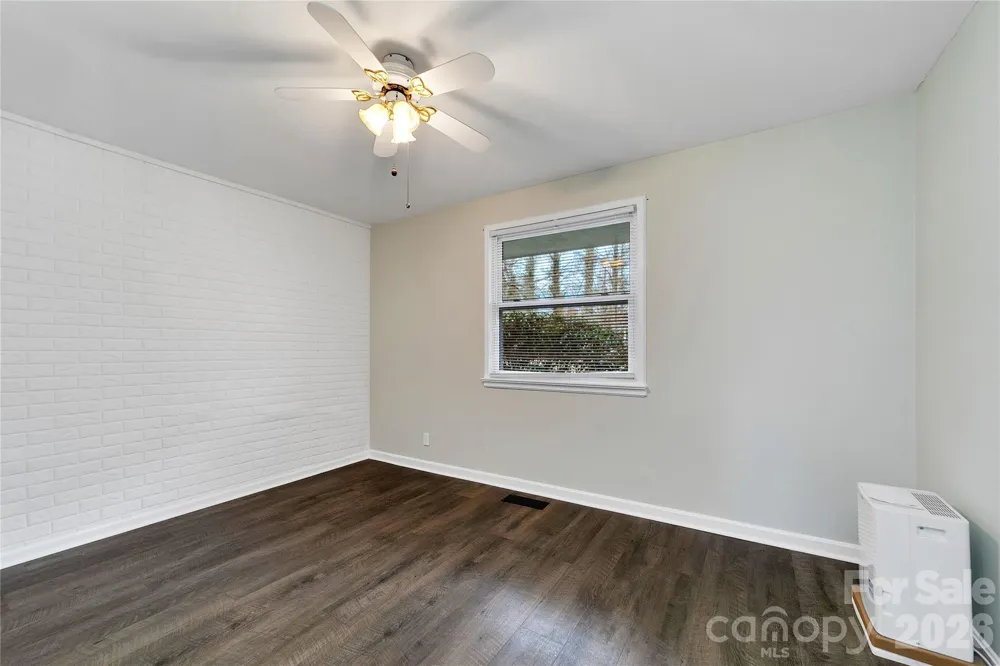 68 Elm Bend Road Brevard, NC 28712