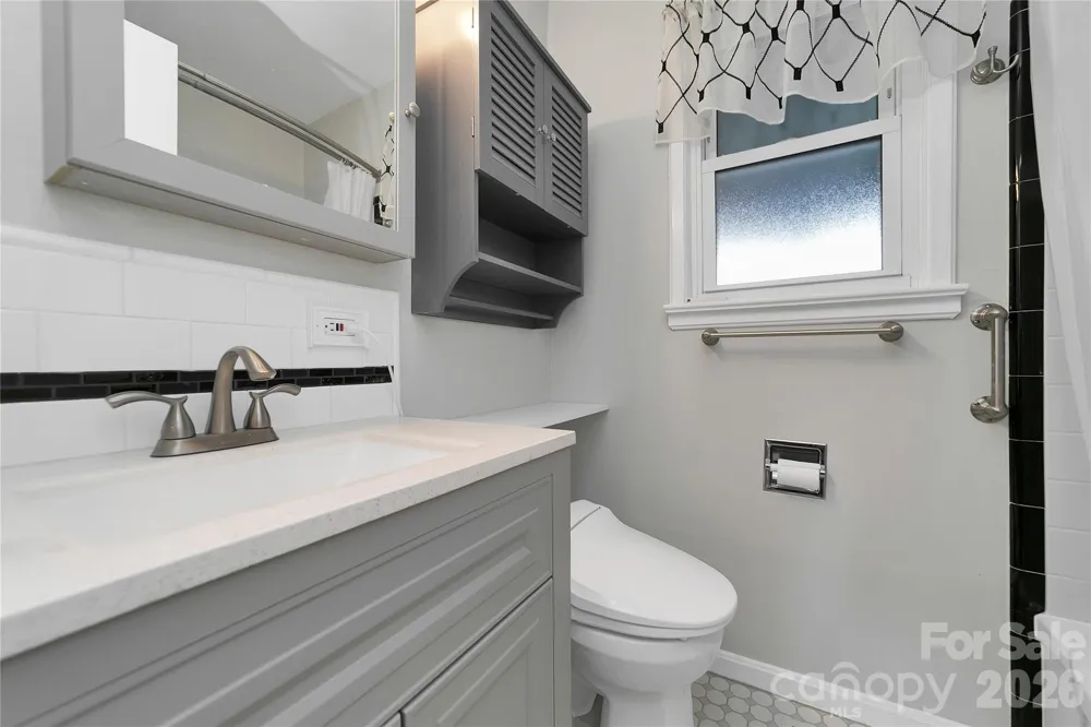 68 Elm Bend Road Brevard, NC 28712