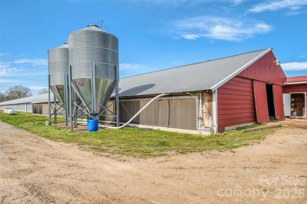 00 River Road Lincolnton, NC 28092