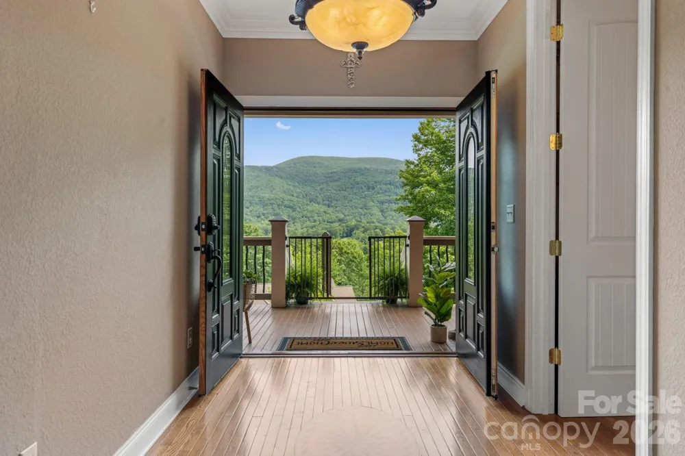 6 Grouse Terrace Fairview, NC 28730