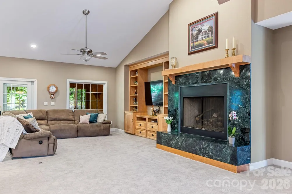 6 Grouse Terrace Fairview, NC 28730
