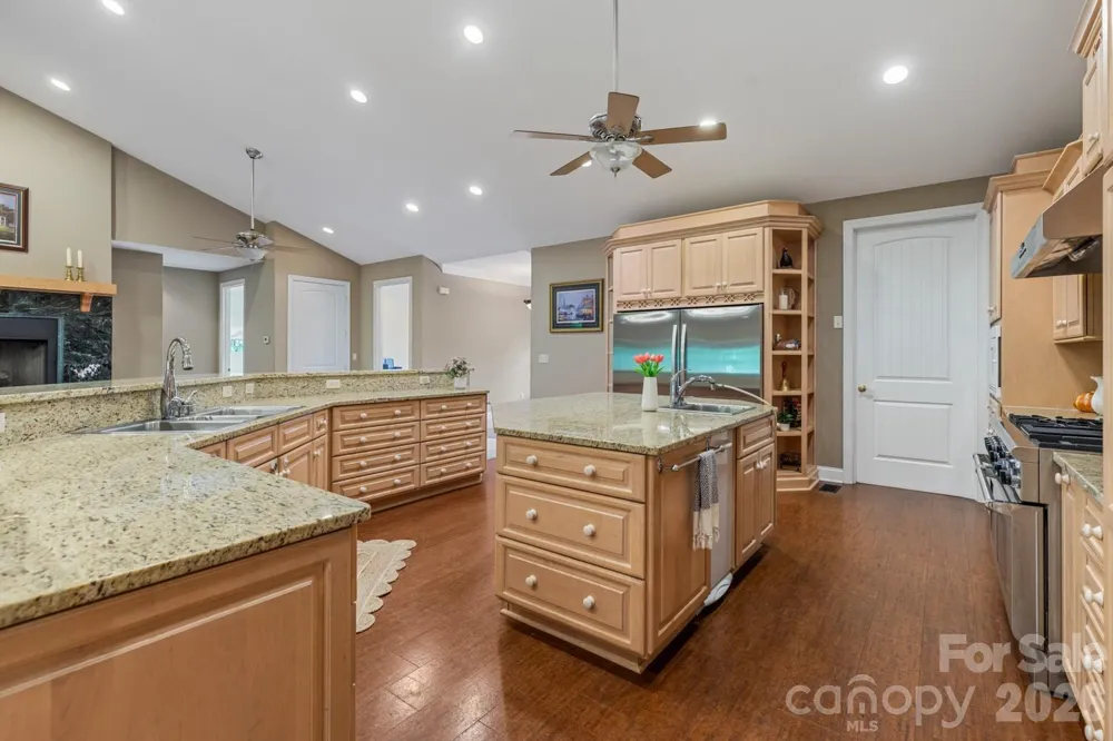 6 Grouse Terrace Fairview, NC 28730