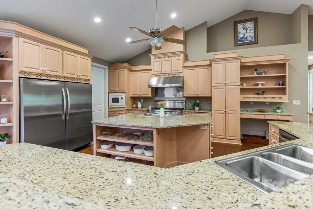 6 Grouse Terrace Fairview, NC 28730