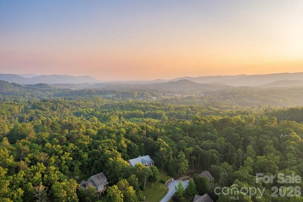 6 Grouse Terrace Fairview, NC 28730