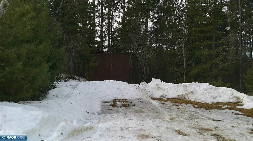 3031 Black Bay Road Cook, MN 55723