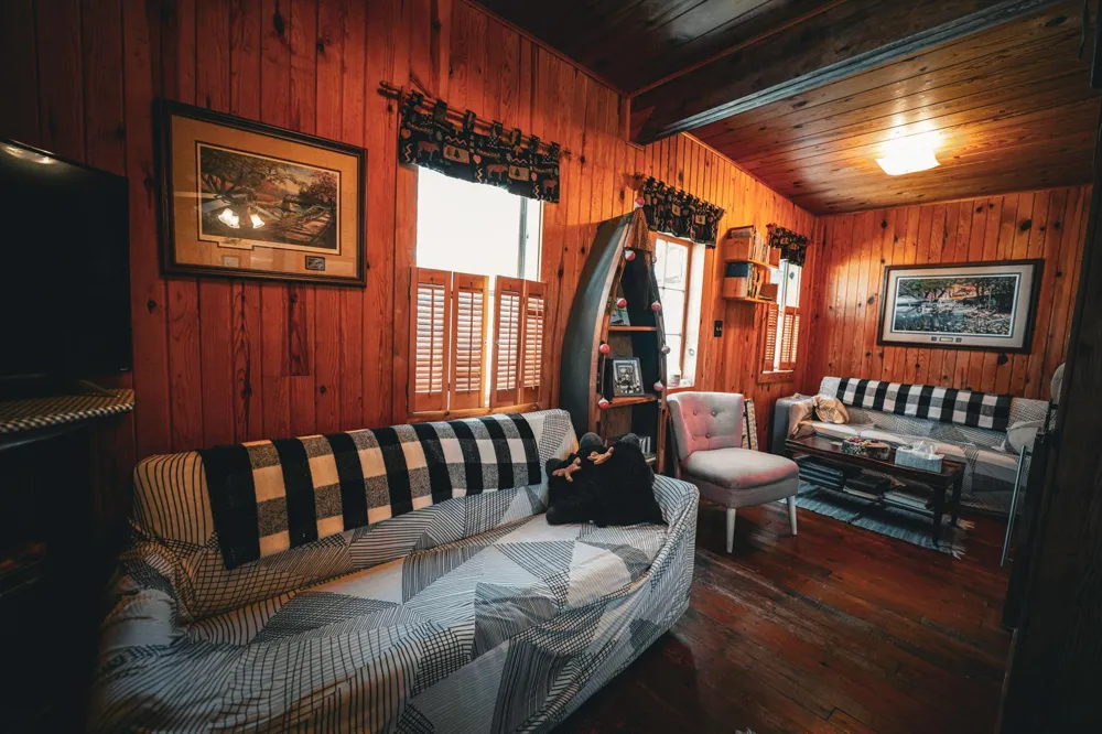 3031 Black Bay Road Cook, MN 55723