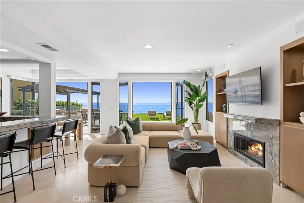921 Gaviota Drive Laguna Beach, CA 92651