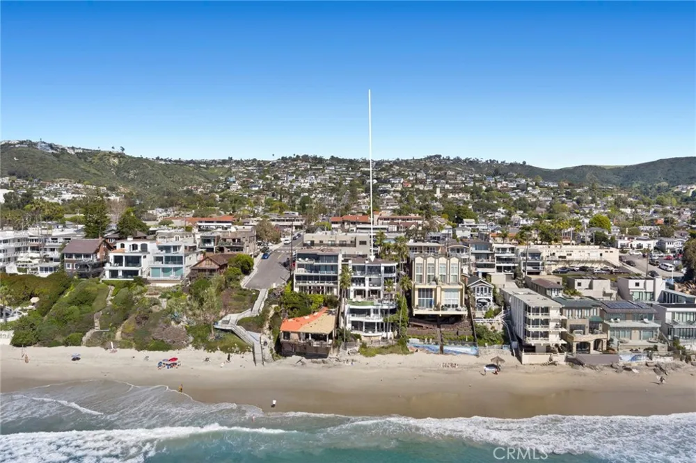 921 Gaviota Drive Laguna Beach, CA 92651