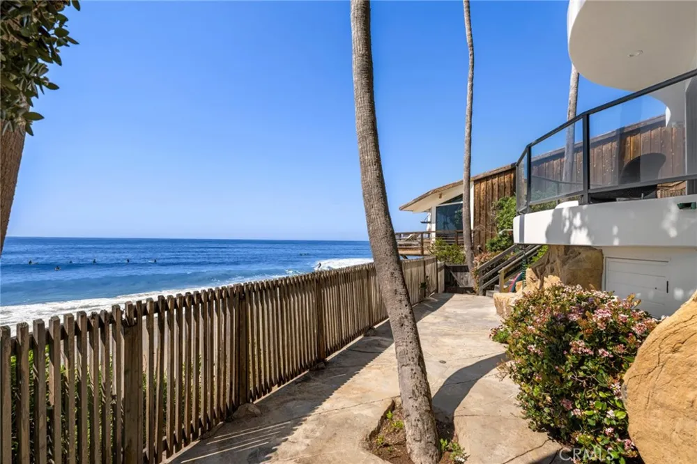 921 Gaviota Drive Laguna Beach, CA 92651