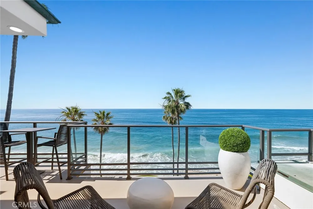 921 Gaviota Drive Laguna Beach, CA 92651