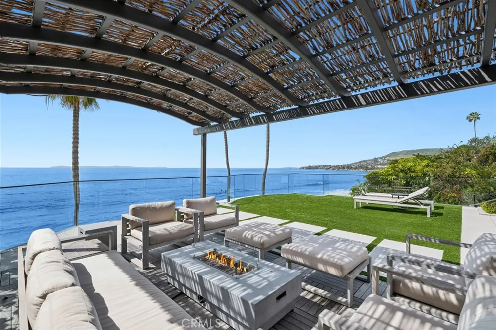 921 Gaviota Drive Laguna Beach, CA 92651