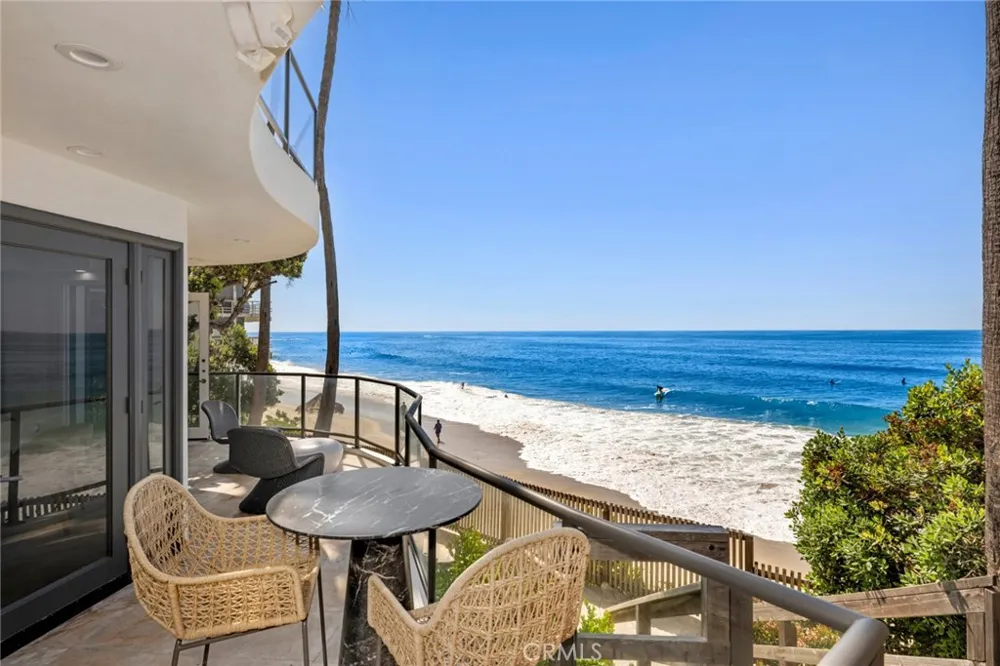 921 Gaviota Drive Laguna Beach, CA 92651