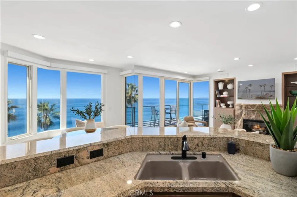 921 Gaviota Drive Laguna Beach, CA 92651