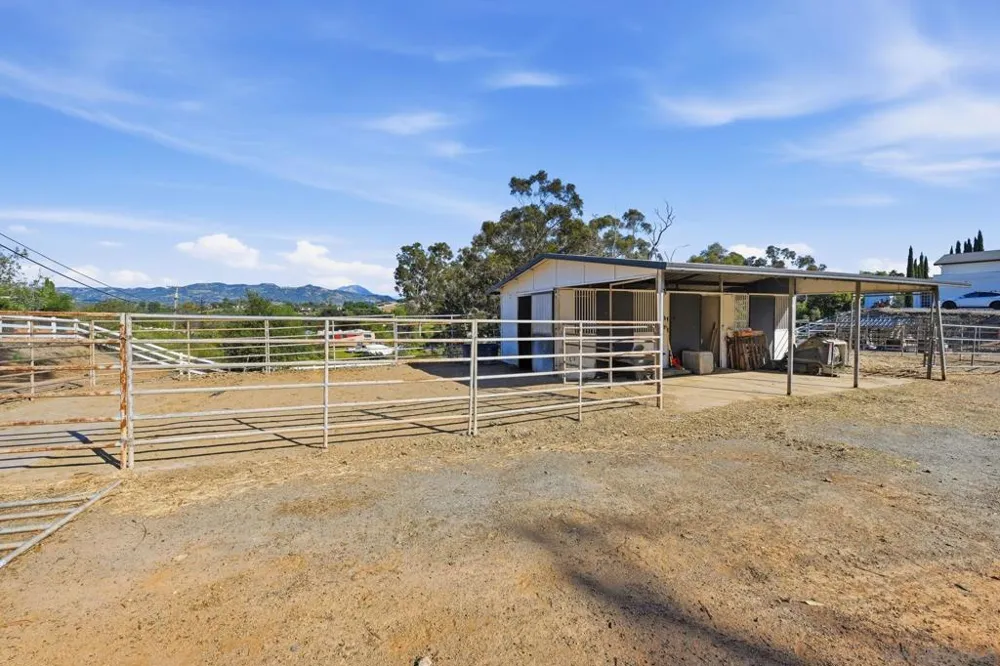 13883 Sage Mountain Ln Jamul, CA 91935