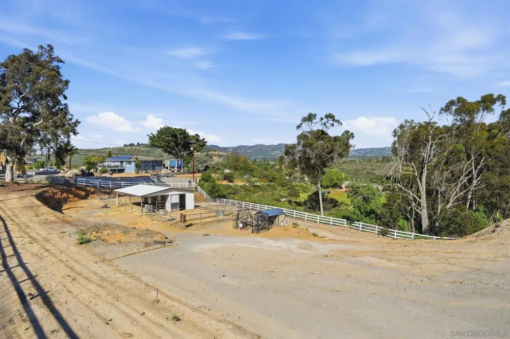13883 Sage Mountain Ln Jamul, CA 91935