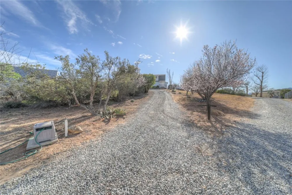 38375 Hill Anza, CA 92539