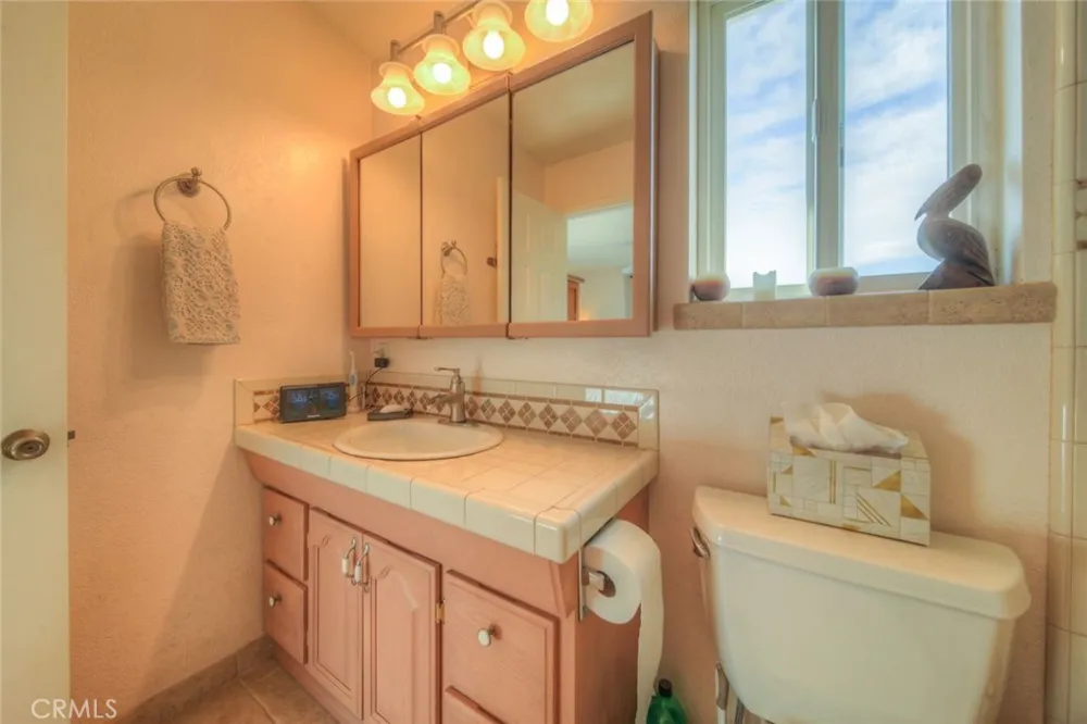 38375 Hill Anza, CA 92539