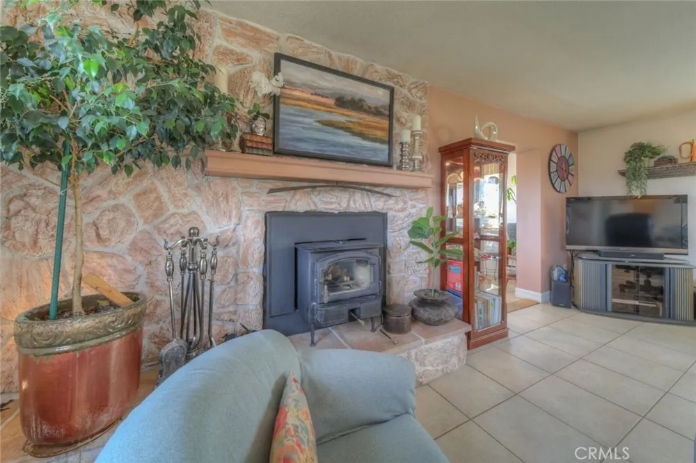 38375 Hill Anza, CA 92539