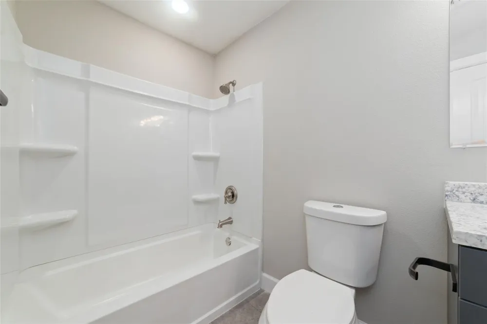 1416 E Avenue B Bay City, TX 77414