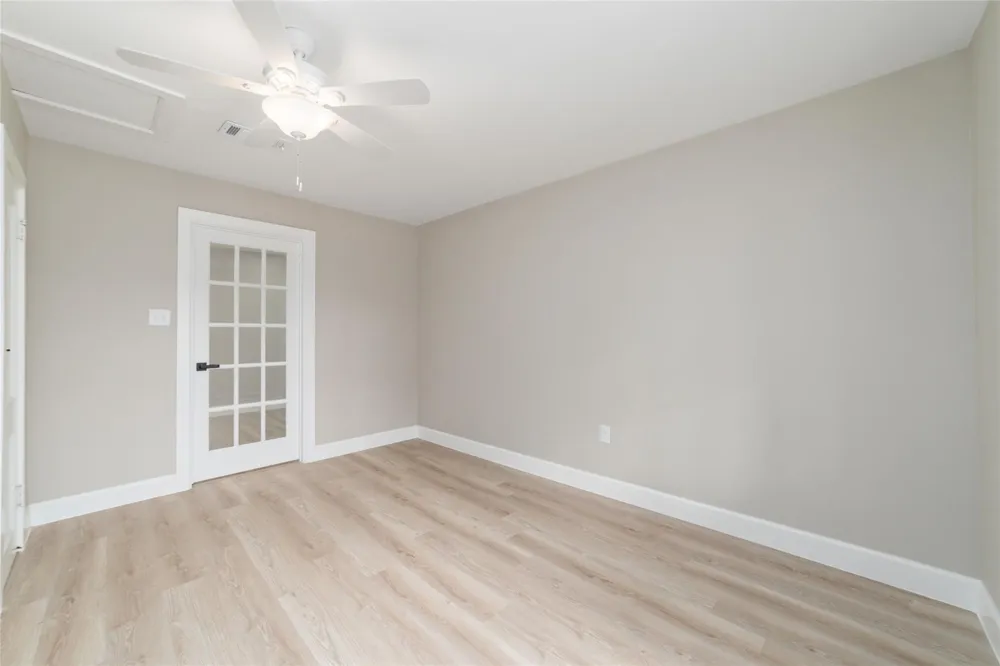 1416 E Avenue B Bay City, TX 77414