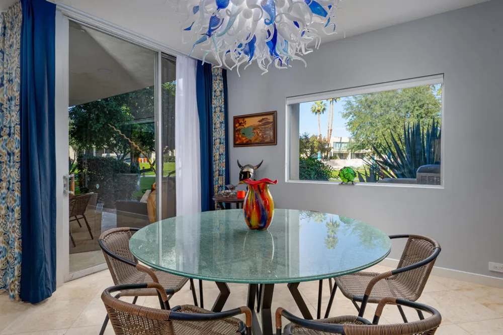 449 Desert Lakes Drive Palm Springs, CA 92264