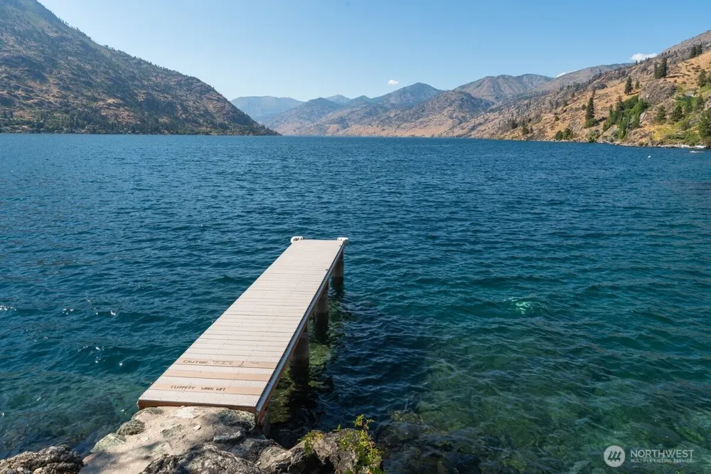 2570 Emerson Acres Road Manson, WA 98831