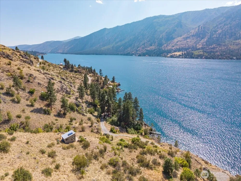 2570 Emerson Acres Road Manson, WA 98831