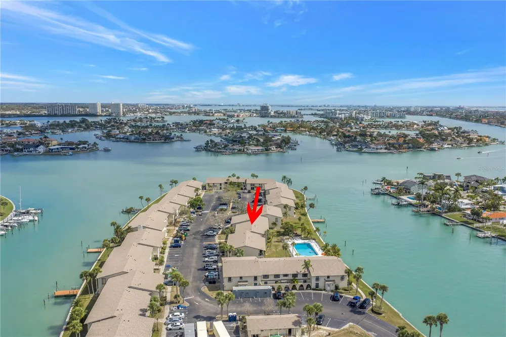 509 PLAZA SEVILLE COURT #19 Treasure Island, FL 33706