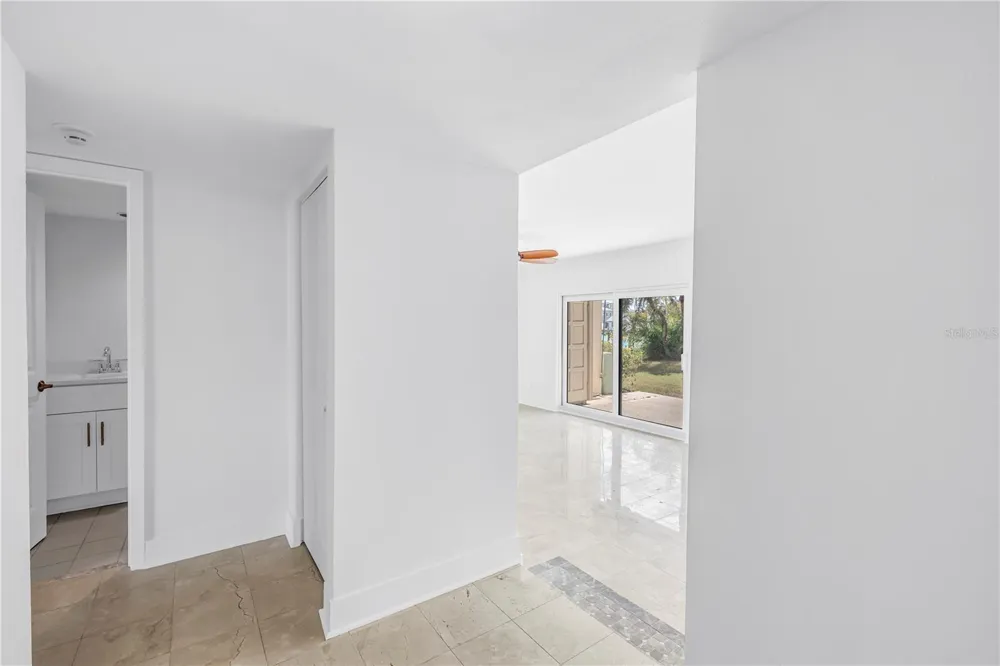 509 PLAZA SEVILLE COURT #19 Treasure Island, FL 33706