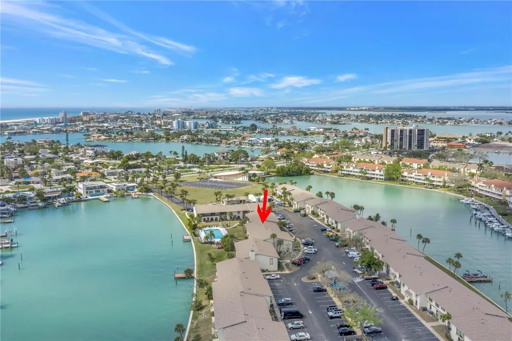 509 PLAZA SEVILLE COURT #19 Treasure Island, FL 33706