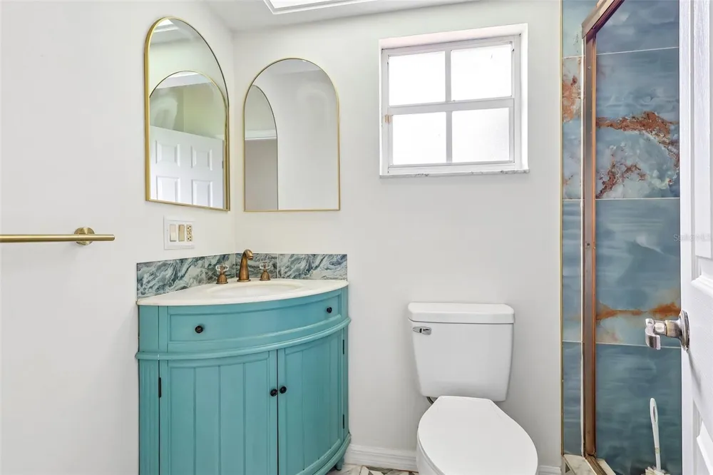 7026 PINEHAVEN DRIVE Lakeland, FL 33810