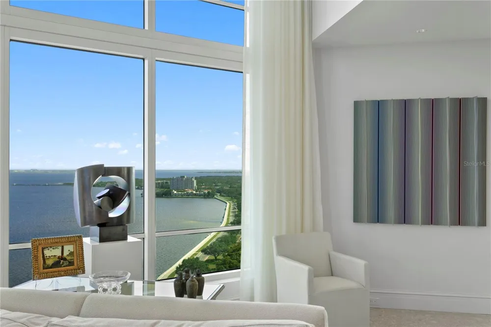 4201 BAYSHORE BOULEVARD #2101 Tampa, FL 33611