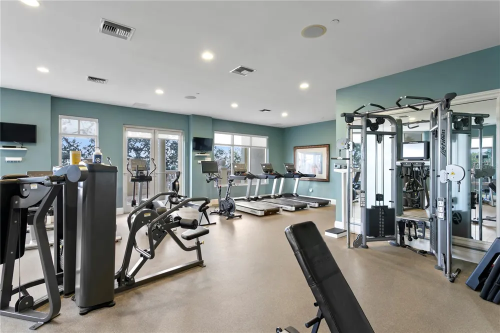 4201 BAYSHORE BOULEVARD #2101 Tampa, FL 33611