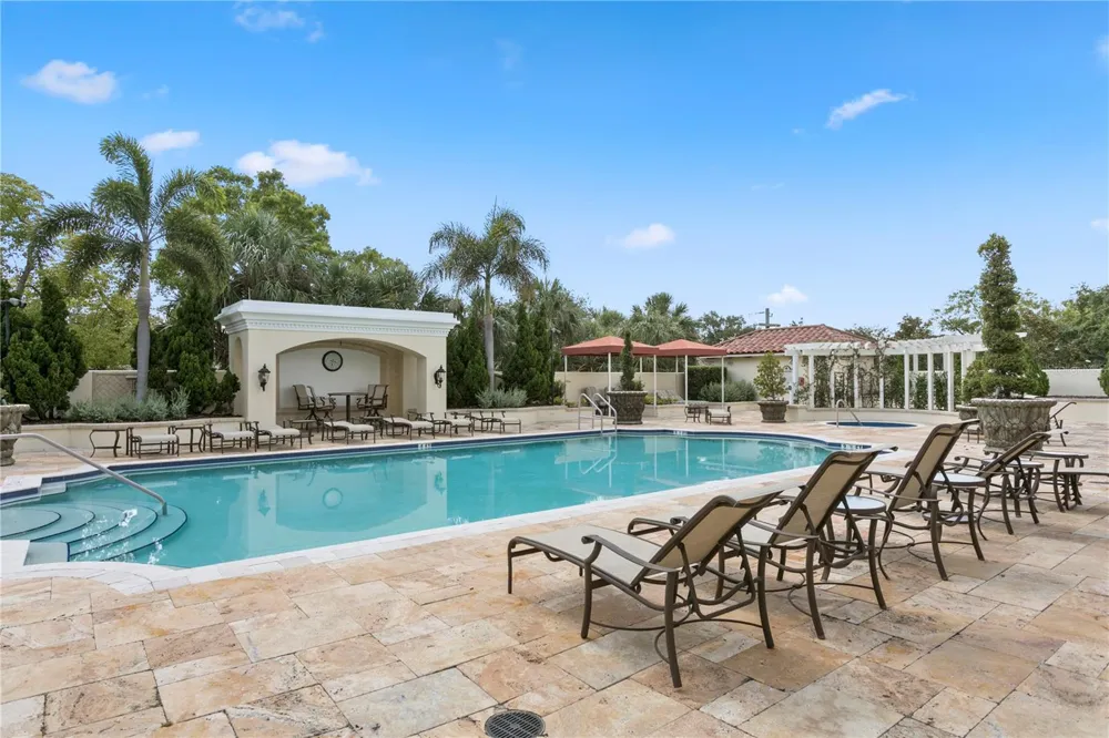 4201 BAYSHORE BOULEVARD #2101 Tampa, FL 33611