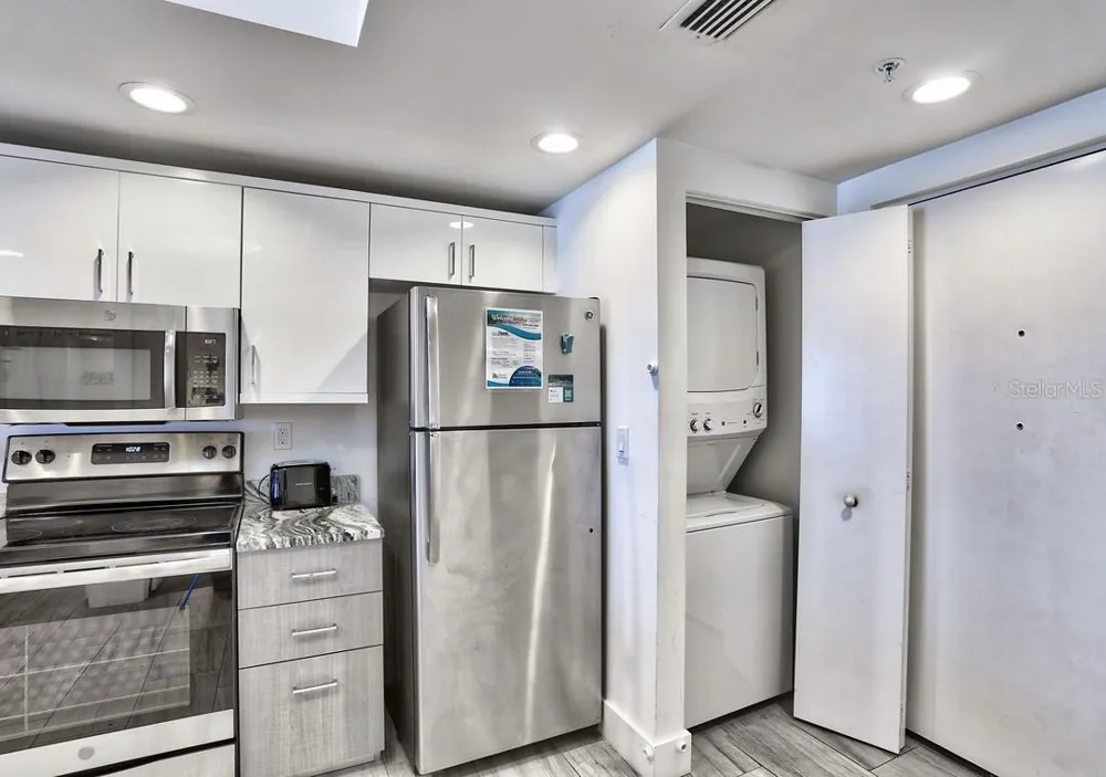 10116 GULF BOULEVARD #203W Treasure Island, FL 33706