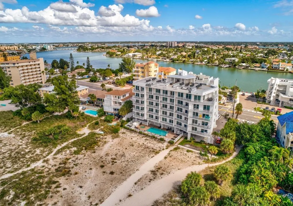 10116 GULF BOULEVARD #203W Treasure Island, FL 33706
