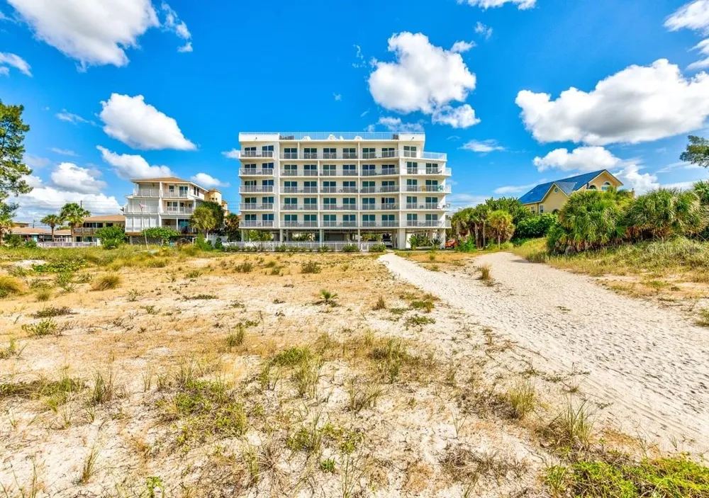 10116 GULF BOULEVARD #203W Treasure Island, FL 33706