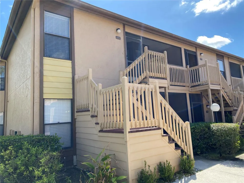 5769 AVISTA DRIVE #5769 Sarasota, FL 34243