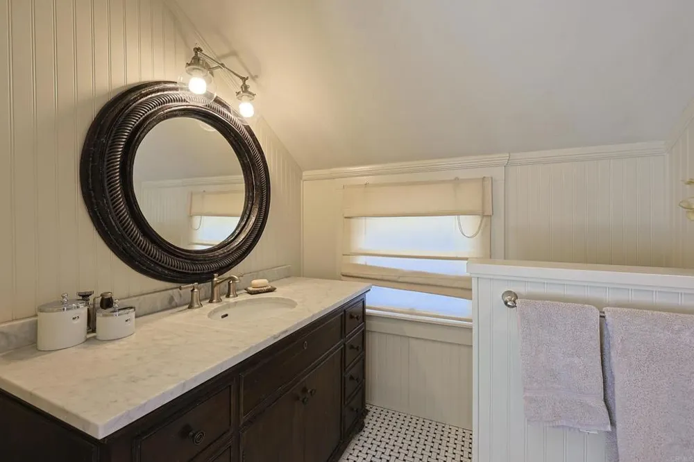 576 E Coronado, CA 92118