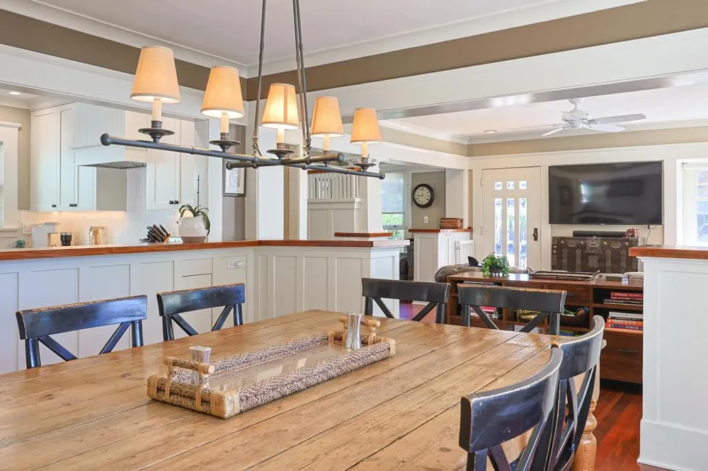 576 E Coronado, CA 92118