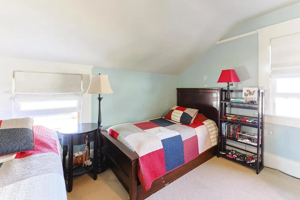 576 E Coronado, CA 92118