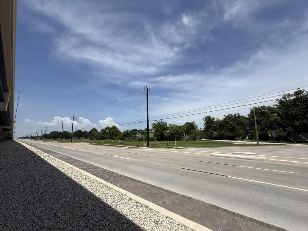 1400 Bayport Boulevard Seabrook, TX 77586