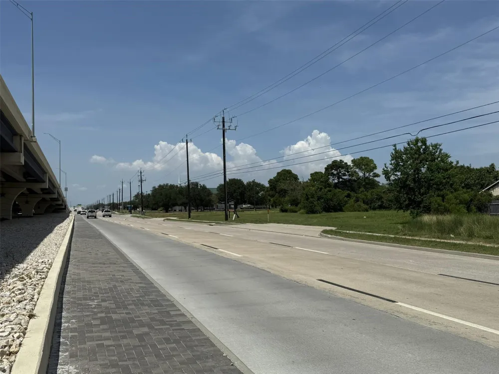 1400 Bayport Boulevard Seabrook, TX 77586