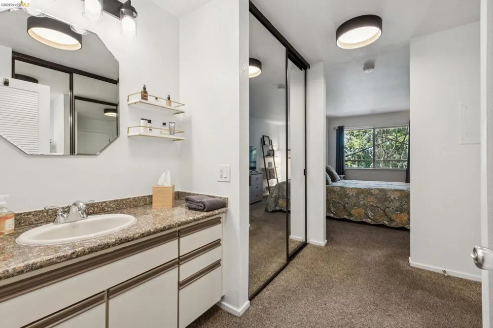 1203 Melville Sq #216 Richmond, CA 94804
