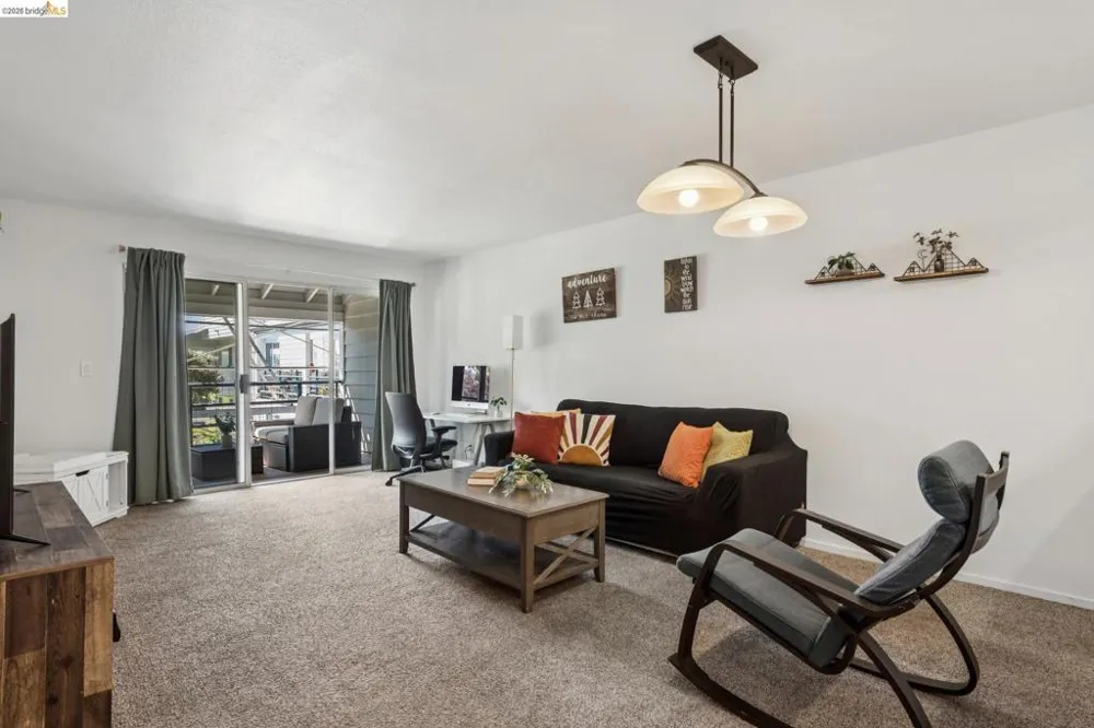 1203 Melville Sq #216 Richmond, CA 94804