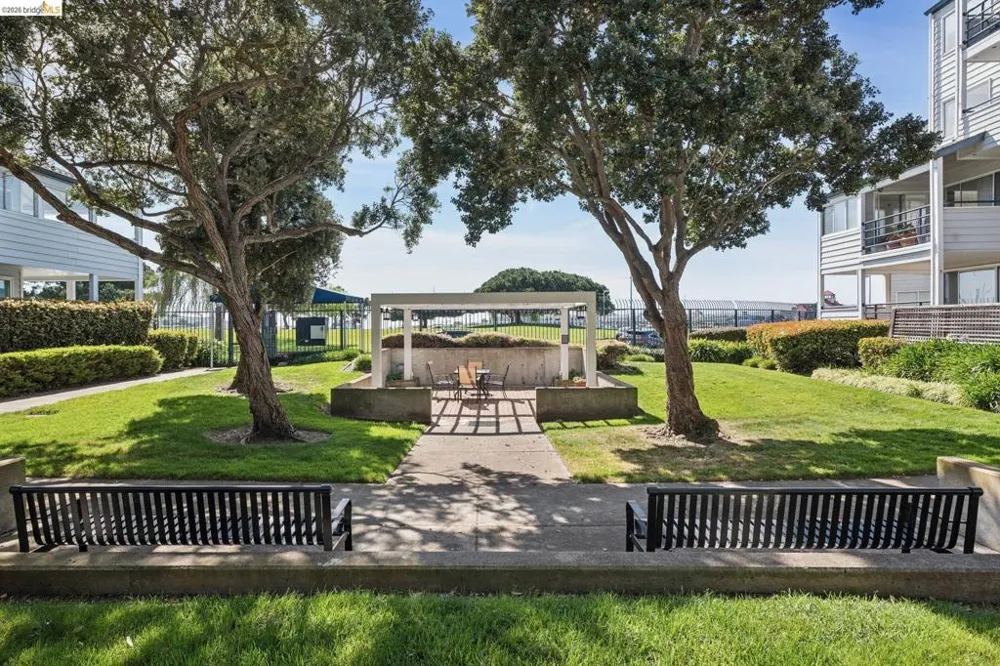 1203 Melville Sq #216 Richmond, CA 94804