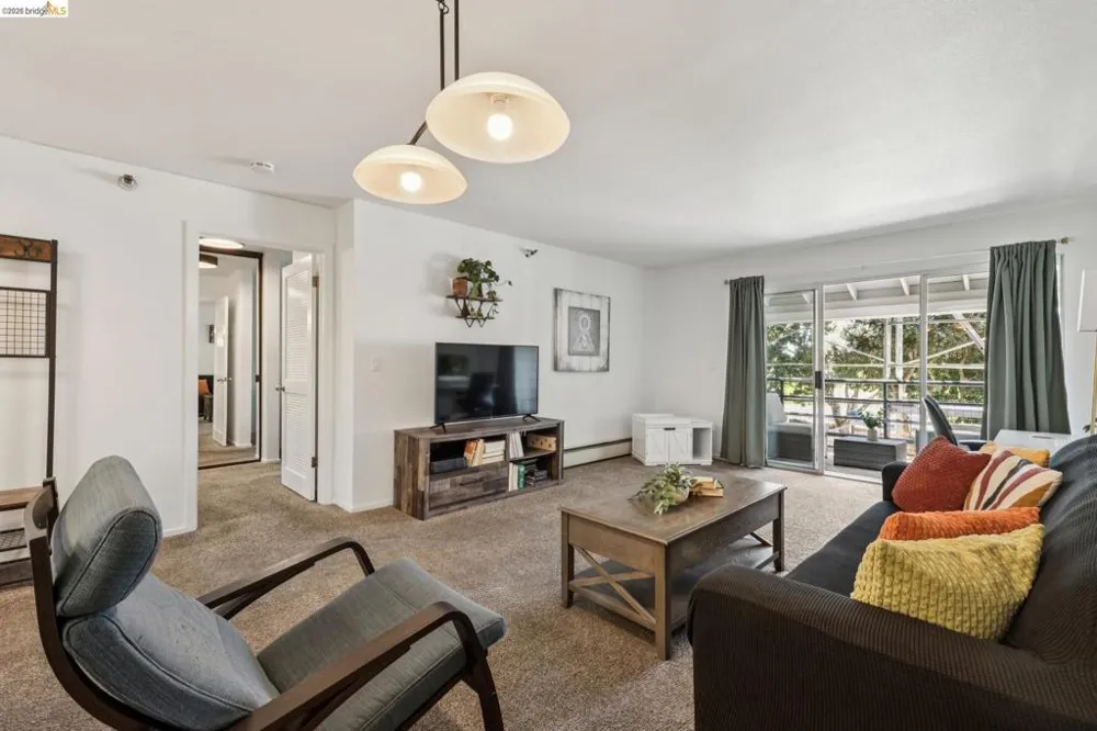 1203 Melville Sq #216 Richmond, CA 94804