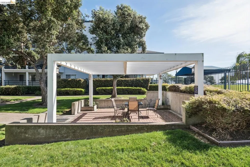 1203 Melville Sq #216 Richmond, CA 94804