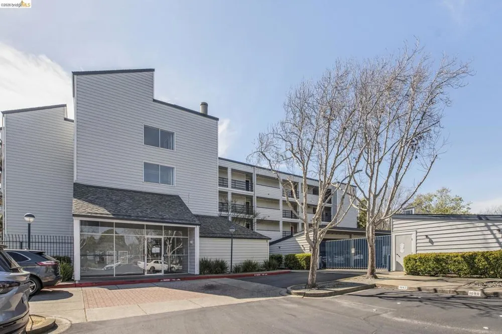 1203 Melville Sq #216 Richmond, CA 94804