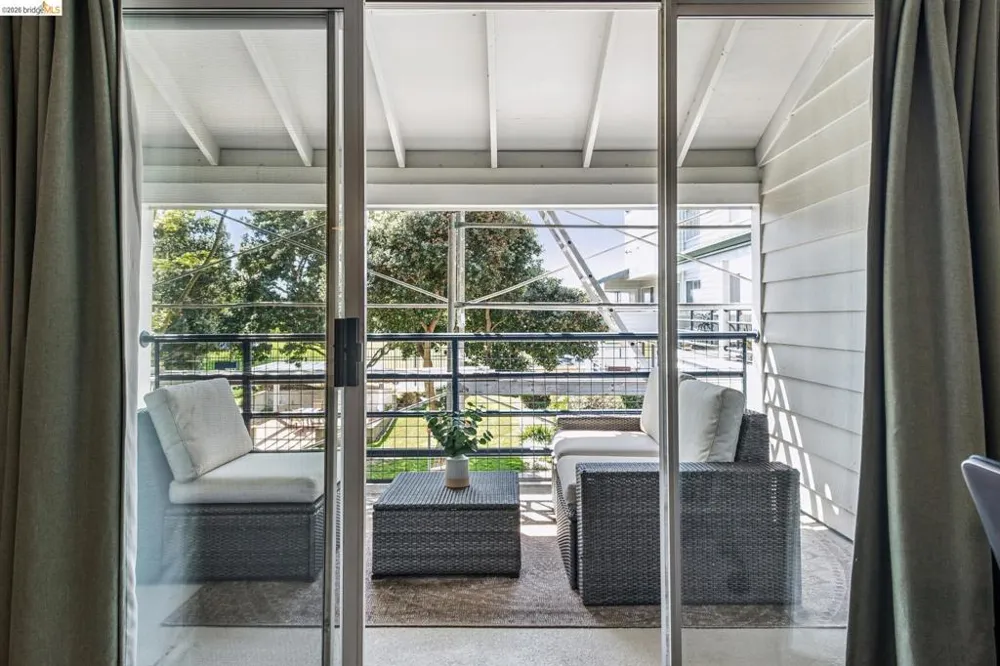1203 Melville Sq #216 Richmond, CA 94804